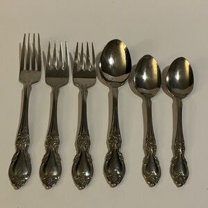 Oneida Silver Flatware Set of‎ 6 - Community Stainless